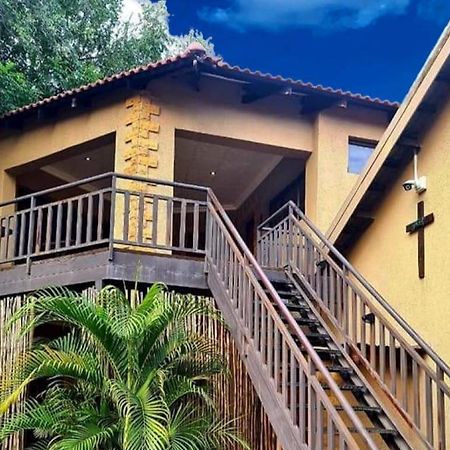 Palm Inn Guesthouse Onverwacht Dış mekan fotoğraf